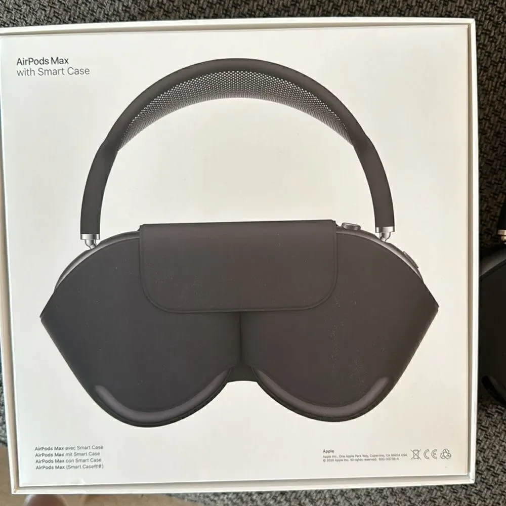 AirPod max black new
